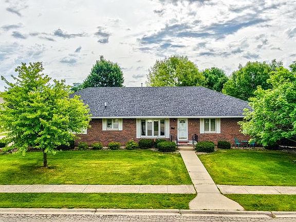 3rd image of 1608 Dairy Ln