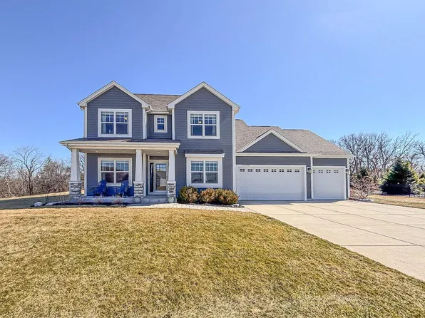 W275N358 Arrowhead TRAIL, Waukesha, WI 53188