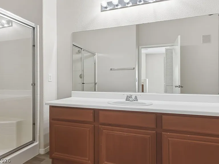 10245 S Maryland Pkwy #201 — Photo 14