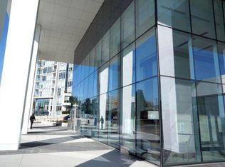 1888 Gilmore Ave #509, Burnaby, BC V5C 0L2