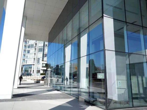 1888 Gilmore Ave #509, Burnaby, BC V5C 0L2