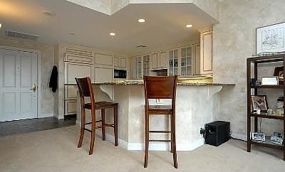 4th image of 400 E 3rd Ave APT 605