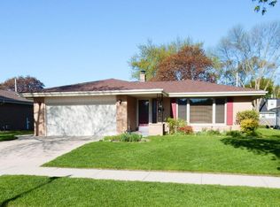 3613 S 77th St, Milwaukee, WI 53220