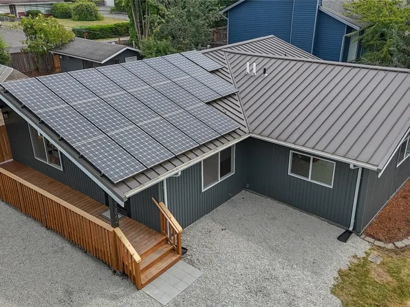 17822 85th Place NE, Bothell, WA 98011