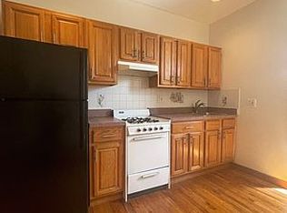 346 14th St #2R, Brooklyn, NY 11215