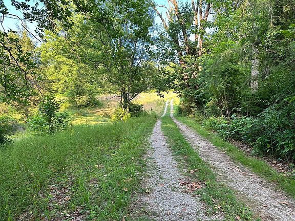 2nd image of 2436 N Us Highway 231