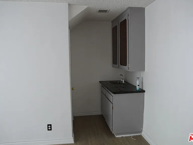 912 Hilldale Ave #3 — Photo 7