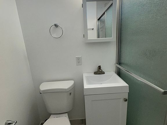 5th image of 471 W McKinley Ave #B
