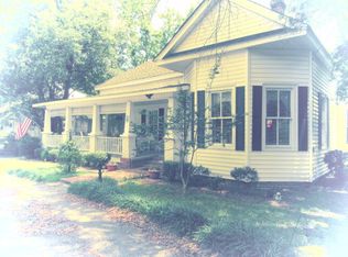 21 S Church St, Summerton, SC 29148