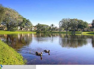 409 Gardens Dr APT 104, Pompano Beach, FL 33069