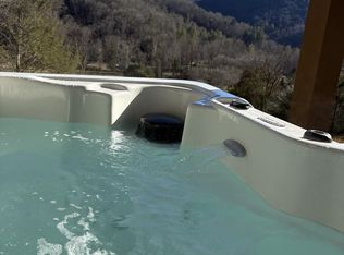 210 Triple Fork Rd, Cullowhee, NC 28723