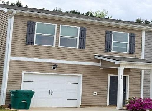 2nd image of 323 Oakwood Dr NW