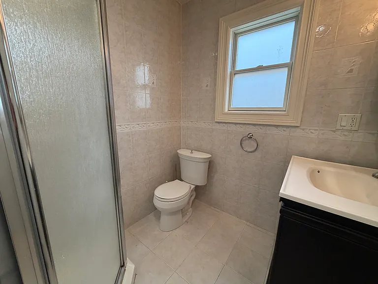 488 Ionia Ave #2 — Photo 6