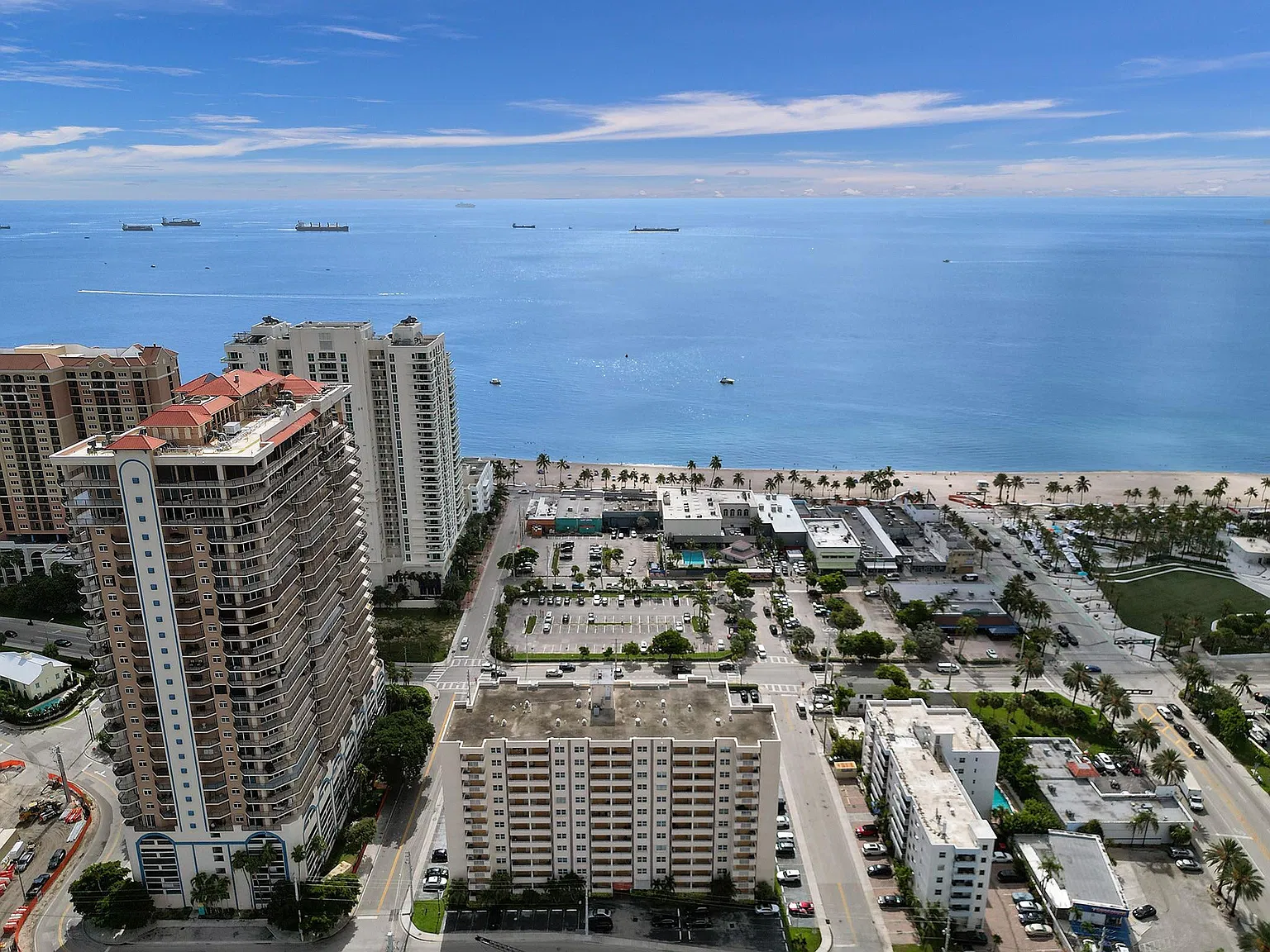 2 bed, 1.0 bath, 756 sqft, $2,495 — Photo 1