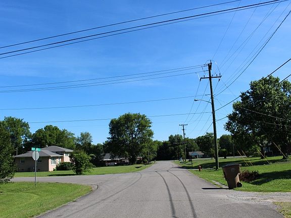 5th image of 3004 Rich Acres Dr