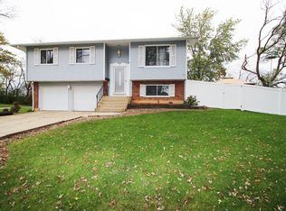 500 Landau Rd, University Park, IL