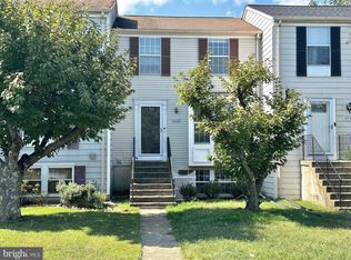 6946 Villa Del Rey Ct, Springfield, VA 22150