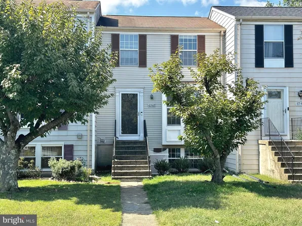 6946 Villa Del Rey Ct, Springfield, VA 22150