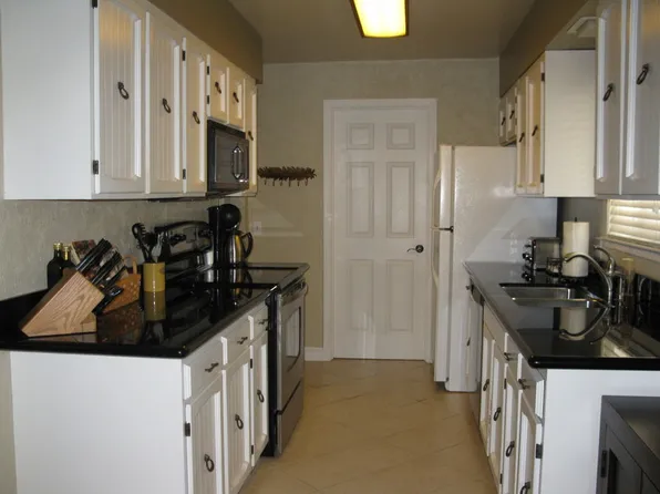 14916 Lake Ln, Nevada City, CA 95959