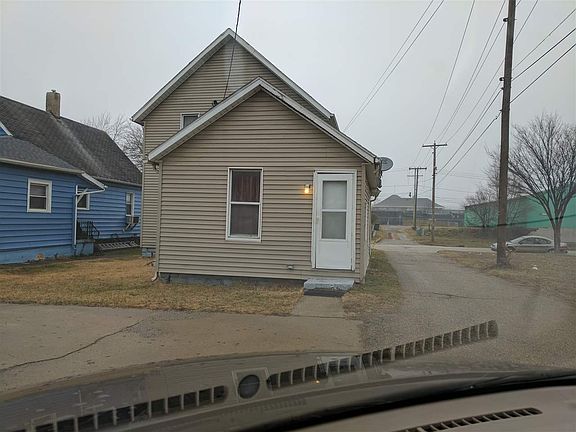 2nd image of 225 Saint Joseph St