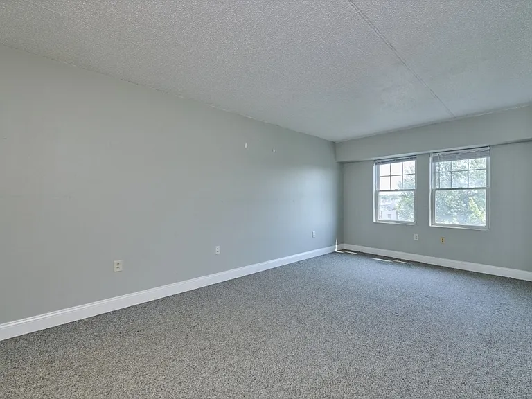 79 Waite Street Ext #54 — Photo 18