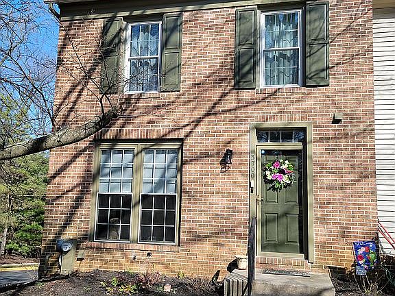 4th image of 3700 Angelton Ct