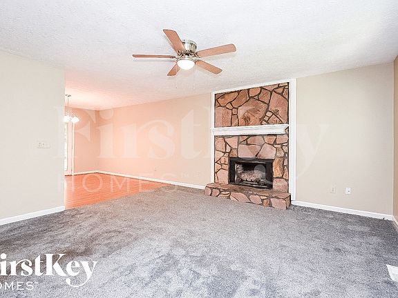 5th image of 3954 Rock Mill Pkwy