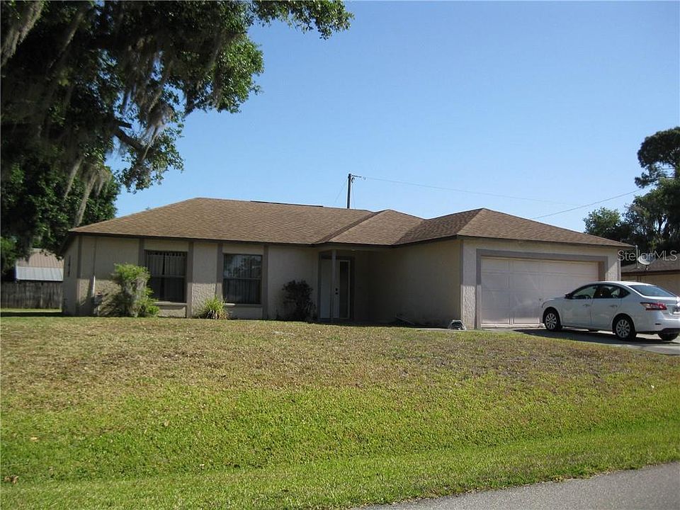 2nd image of 20094 Holland Ave