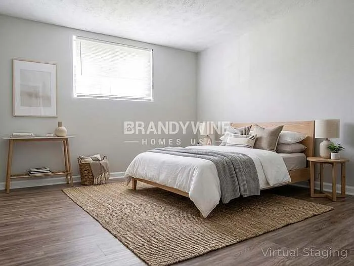 1357 Heather Cir — Photo 11