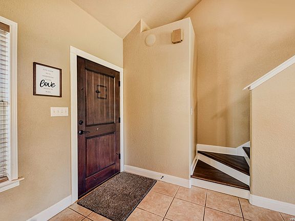 4th image of 1615 Cypress Pass