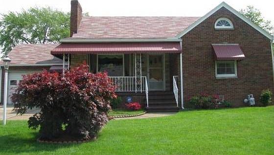 1st image of 1215 W 35th St