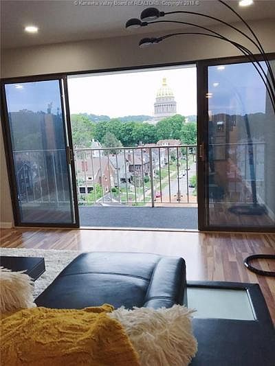 1st image of 2106 Kanawha Blvd E APT 718