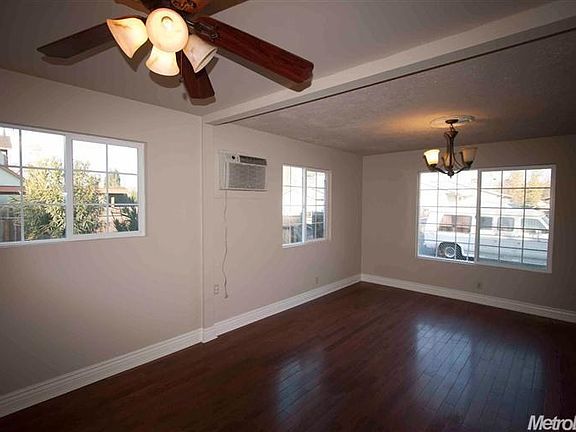 5th image of 346 Delhi Ave