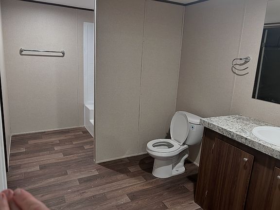 5th image of 2642 Forbes Rd