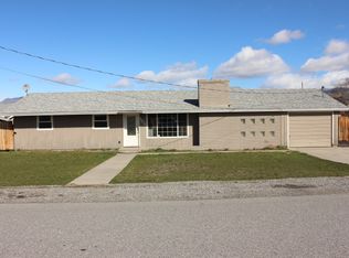 203 1st St SE, East Wenatchee, WA 98802