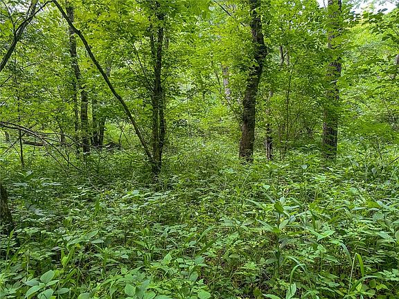3rd image of 2200 E County Road 20 N