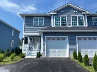 434 Main St #E, Wareham, MA 02571