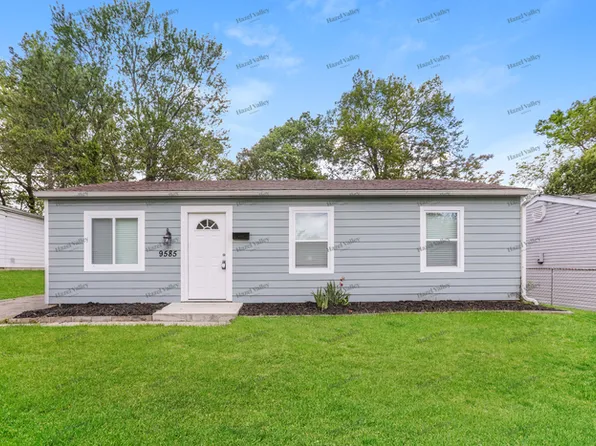 9585 Loralinda Dr, Cincinnati, OH 45251