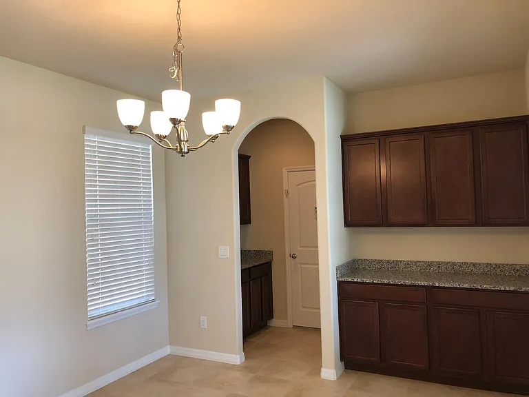 10273 Meadow Brook Dr — Photo 14