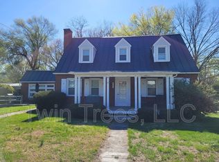 5820 Main St, Mount Jackson, VA 22842