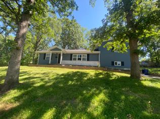 526 Cypress Dr, Festus, MO 63028