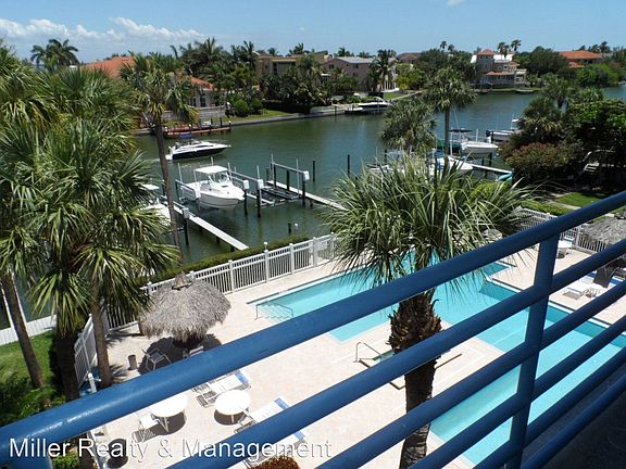 5th image of 363 Pinellas Bayway S APT 52