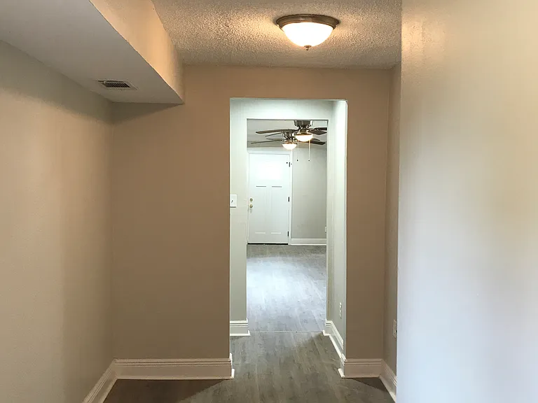 508 N Atlanta St — Photo 7