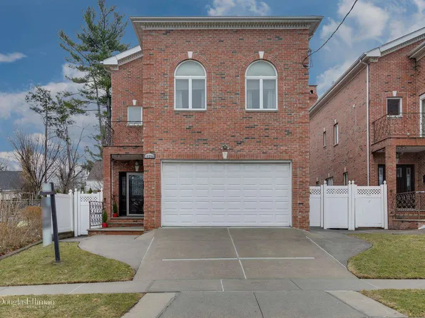 162-58 12th Road image 1 of 8