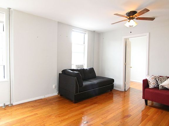 3rd image of 52-27 35th St #B3