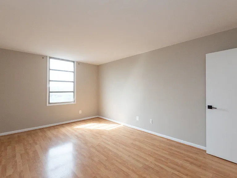 4600 Duke St #700 — Photo 21