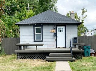 824 Beaufield St, Ferndale, MI 48220