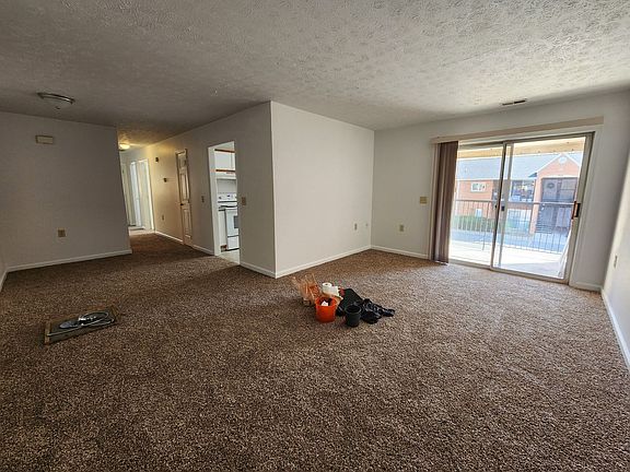 4th image of 121-122 Westwind Ct #122-204