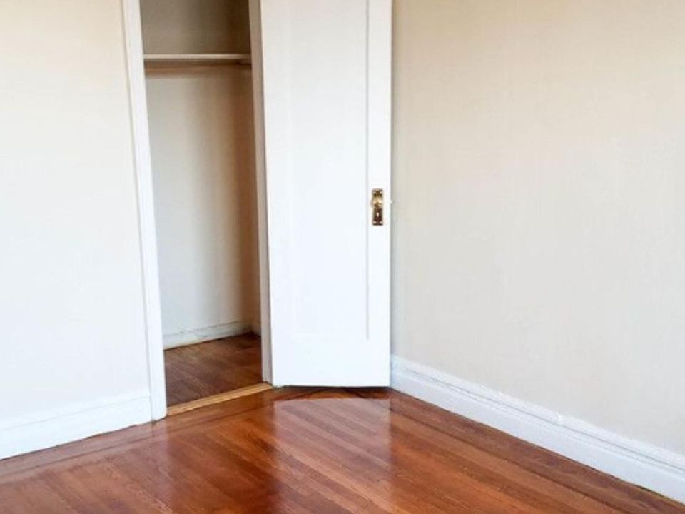 2nd image of 2347 Ocean Ave