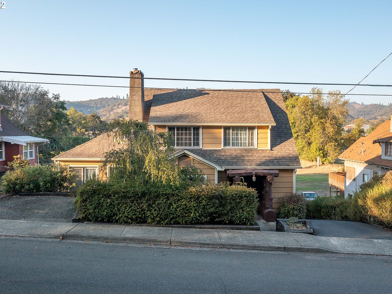 2124 SE Douglas Ave, Roseburg, OR 97470 Zillow